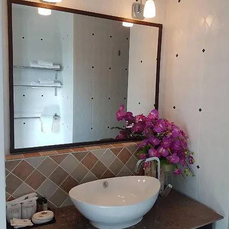 Coco View Hotel Samut Songkhram Exterior photo